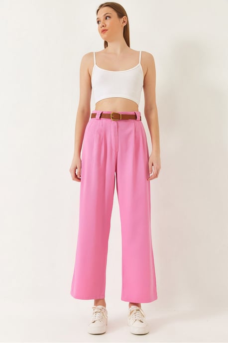 Hosen mit weitem Bein und Gürtel - Image 1