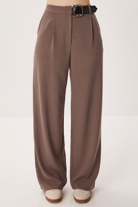 Hoch taillierte weite Palazzo-Hose mit Gürtel - Image 3