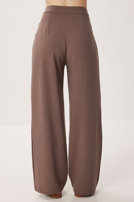 Hoch taillierte weite Palazzo-Hose mit Gürtel - Image 5