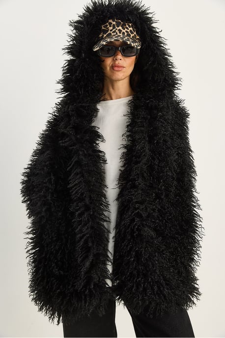 Oversize Kapuzenjacke aus Kunstfell - Image 2