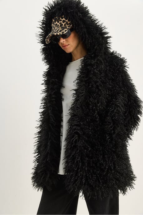 Oversize Kapuzenjacke aus Kunstfell - Image 3