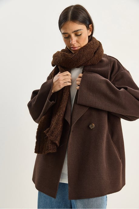 Übergroße, geknöpfte Filzjacke mit breitem Kragen - Image 2