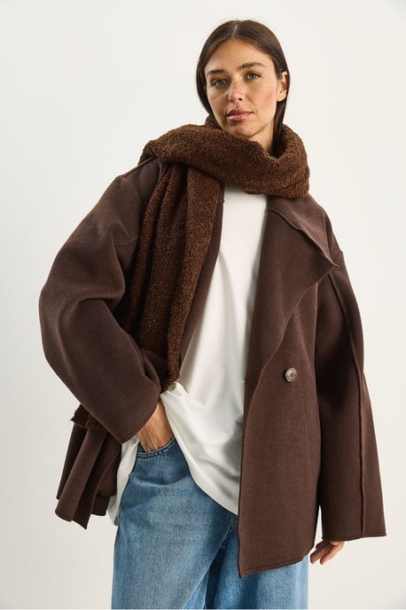 Übergroße, geknöpfte Filzjacke mit breitem Kragen - Image 3