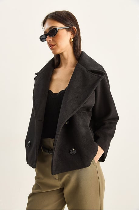 Dicker Plüsch Oversize Knopfjacket - Image 3