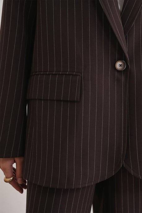 Gestreifter Oversize-Blazer - Image 6