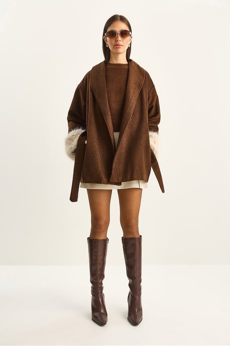 Oversized Schalkragen-Wolljacke mit Kunstfellmanschetten - Image 2