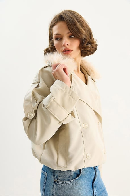 Trenchcoat mit Kunstfellkragen - Image 4