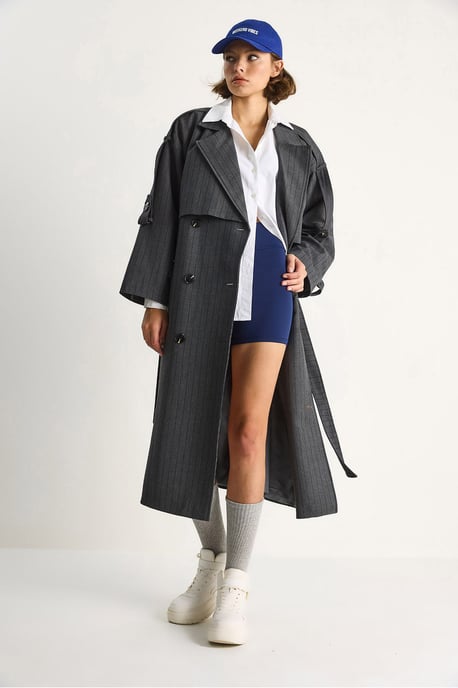 Baumwoll-Midi-Trenchcoat mit doppelter Knopfleiste - Image 2