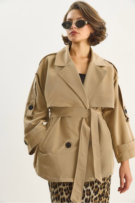 Knopfverzierter Midi-Trenchcoat - Image 4