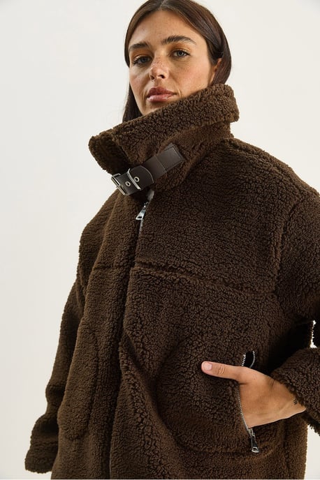 Übergroße Plüschstrick-Pufferjacke mit Reißverschluss - Image 6