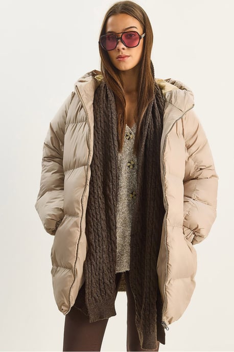 Kapuze Oversized Dicke Pufferjacke - Image 1