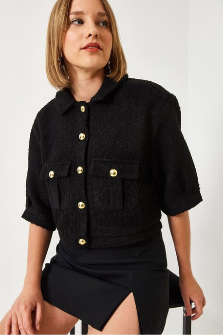 Gekürzte Plüschjacke mit Knöpfen und Hemdkragen - Image 4