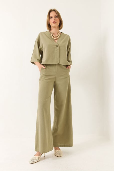 V-Ausschnitt-Tunika und weite Hose 2-teiliger Set - Image 2