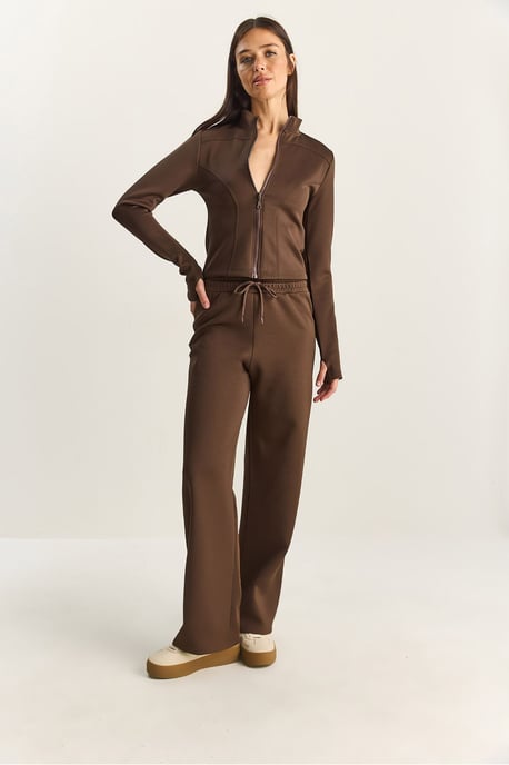 Jacke und gerade geschnittene Hose Zwei-Teiler Set - Image 4