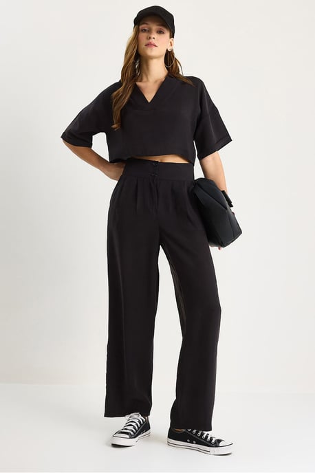V-Ausschnitt Strick Zweiteiliges Set mit Weiten Hosen - Image 1