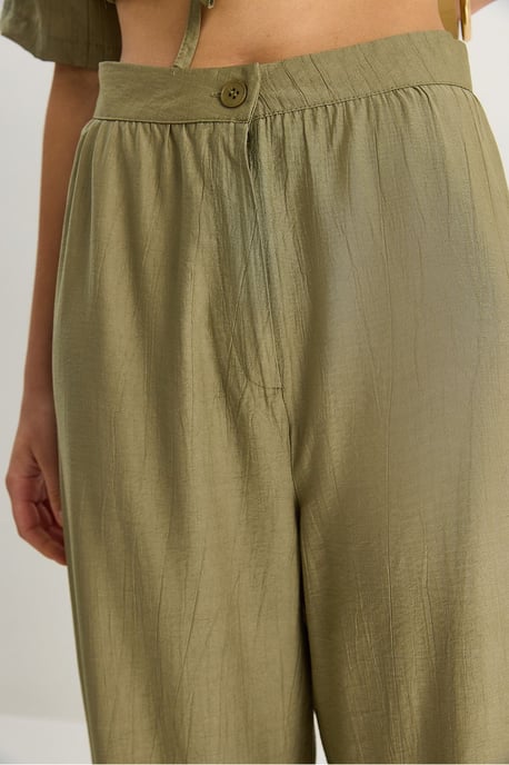 Texturiertes Zweiteiliges Set mit Rüschendetail - Image 5