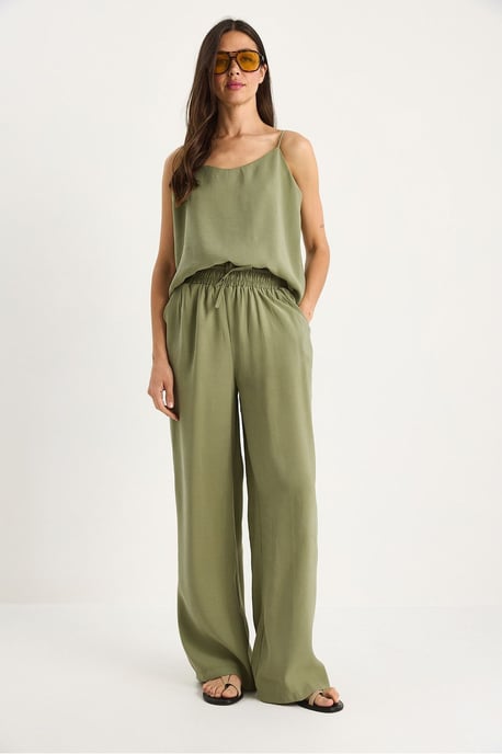 Ärmelloses Top und weite Hose Koord-Set - Image 2