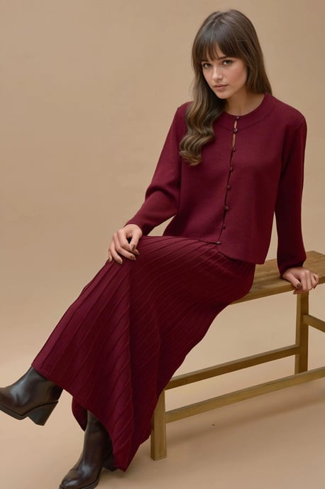 Strick-Pullover-Set mit Rundhalsausschnitt und ausgestelltem Rock - Image 1