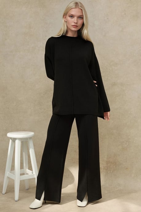 Langer Pullover & Hochtaillierte Weitbeinige Strick-Koordinations-Set - Image 1