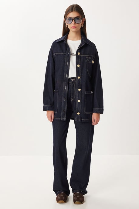 Jeansjacke mit Gürtel und weit geschnittene Hose im Zweiteiler-Set - Image 2