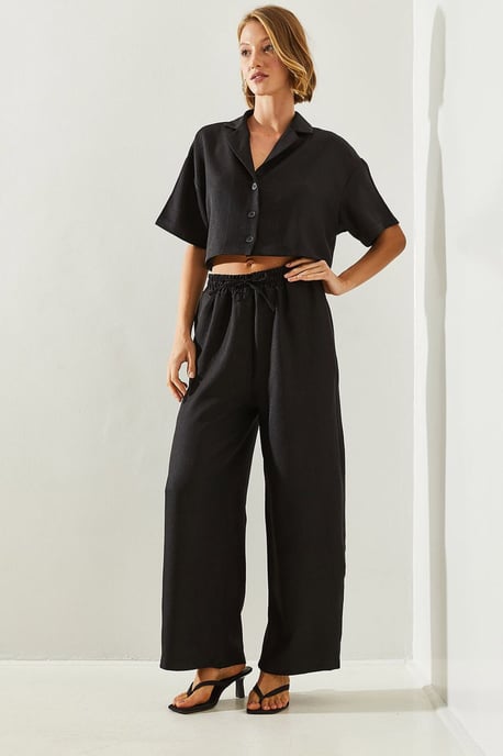 Geknöpftes Crop-Shirt und weit geschnittene Hose Set - Image 3