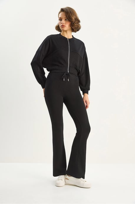 Hohe Taillierte Flared Pants und Bomberjacke Zweiteiliges Set - Image 5