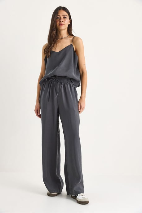Ärmelloses Top und weite Hosen Set - Image 4