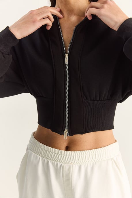 Kapuzensweatshirt im Slim Fit mit Rippstrick-Muster - Image 5