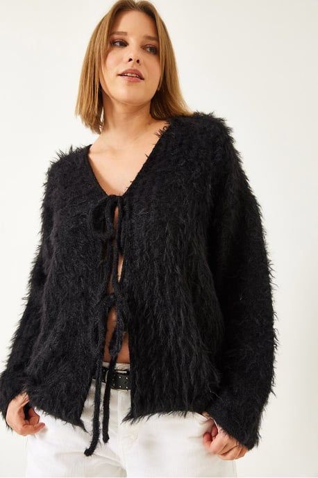 Strickjacke mit V-Ausschnitt und Quasten aus strukturiertem Material - Image 3