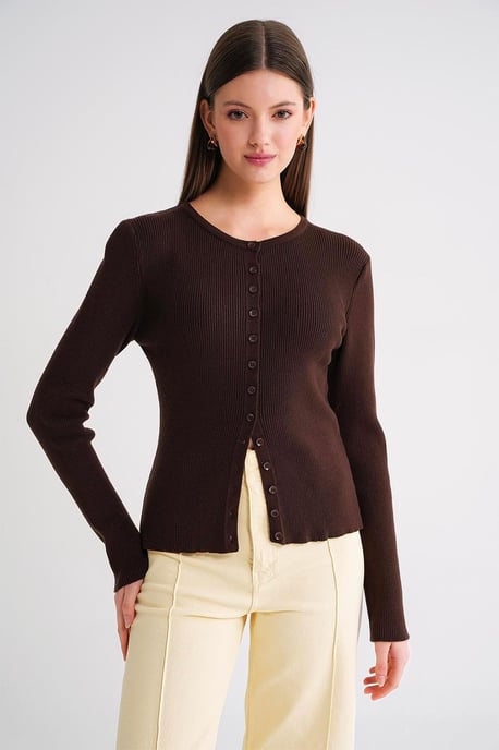 Knopfverziertes Slim-Fit-Rippstrick-Cardigan - Image 2