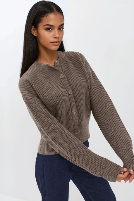 Strickjacke mit Struktur, Rundhalsausschnitt und langen Ärmeln mit Knöpfen - Image 3