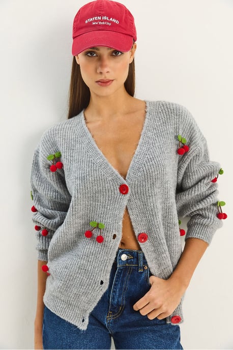 V-Ausschnitt Pullover-Cardigan mit Fruchtstickerei - Image 1