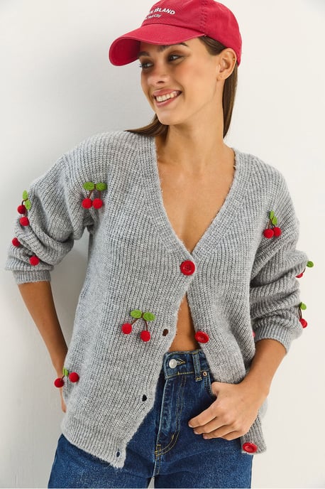 V-Ausschnitt Pullover-Cardigan mit Fruchtstickerei - Image 3