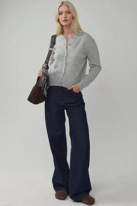Crew Neck Strickwaren Weicher Touch Cardigan - Image 3