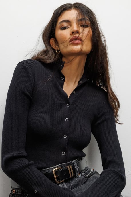 Slim Fit Halb-Rollkragen-Cardigan mit Knopfverschluss - Image 2