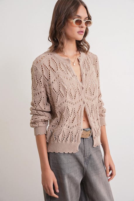 Strickjacke mit Struktur und Knopfverschluss - Image 3