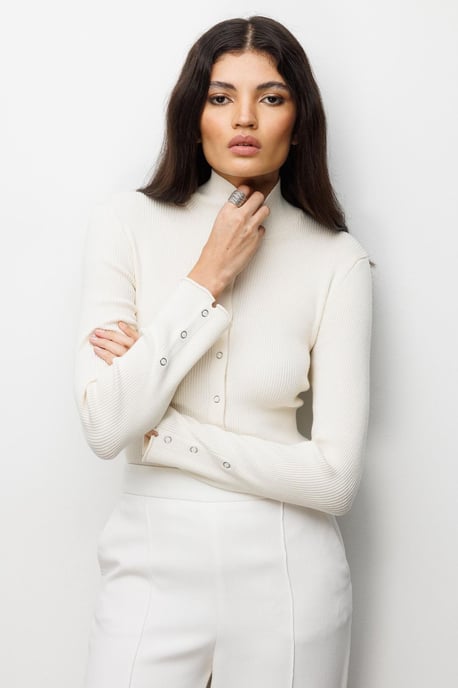 Slim Fit Halb-Rollkragen-Cardigan mit Knopfverschluss - Image 1
