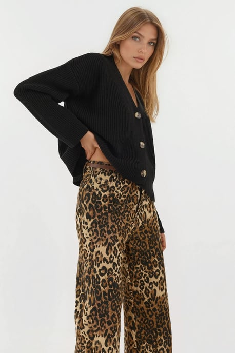 V-Ausschnitt Geknöpfter Oversized Cardigan - Image 3
