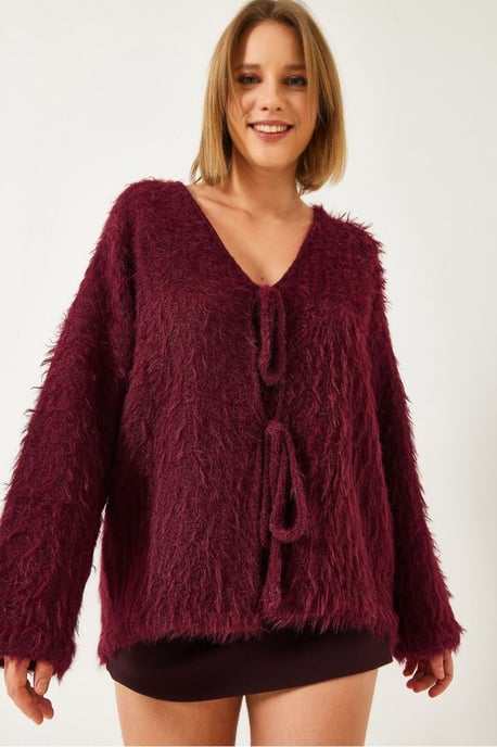 Strickjacke mit V-Ausschnitt und Quasten aus strukturiertem Material - Image 1