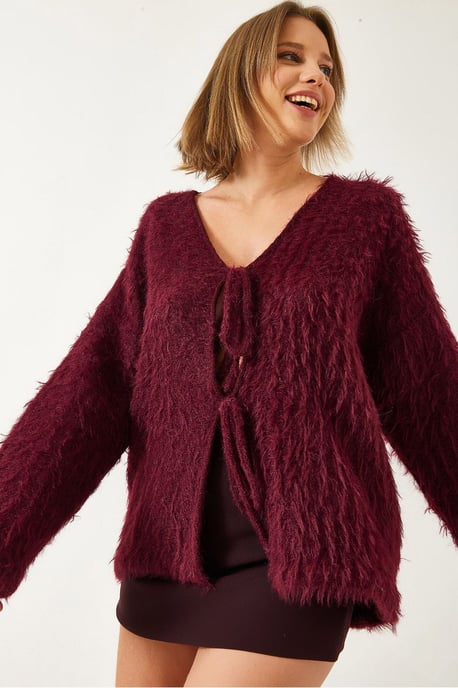 Strickjacke mit V-Ausschnitt und Quasten aus strukturiertem Material - Image 2