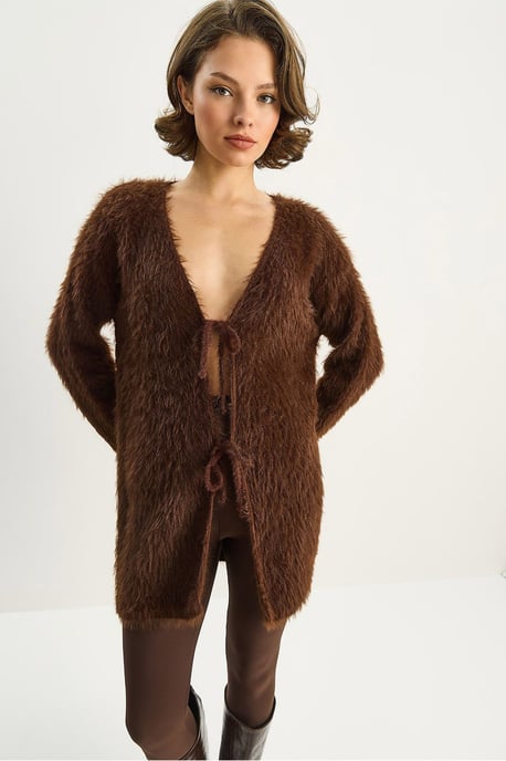 Strukturiertes V-Ausschnitt Midi-Cardigan mit Bindegürtel - Image 4