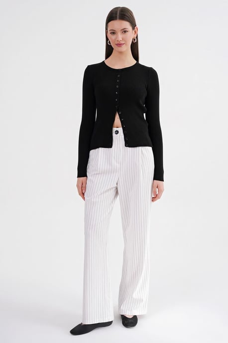 Knopf-ähnlicher Slim-Fit Rippstrick-Cardigan - Image 2