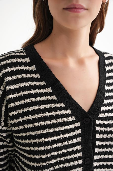 Gestreifter V-Ausschnitt Knopf-Front Rippenstrick-Cardigan - Image 6