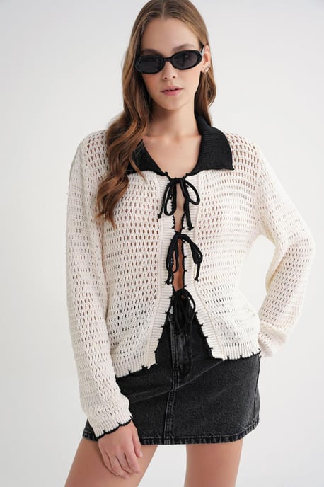Offener Strick-Cardigan mit kontrastierendem Kragen und Bindeband vorne - Image 1