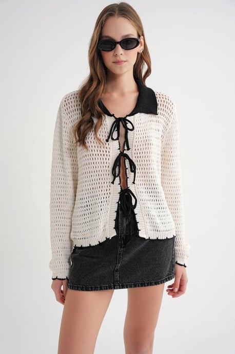 Offener Strick-Cardigan mit kontrastierendem Kragen und Bindeband vorne - Image 3