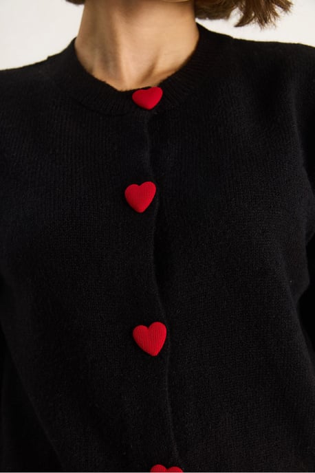 Herzknopfpullover - Image 6