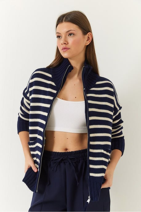 Gestreifter Strick-Cardigan mit Reißverschluss und Taschen - Image 2