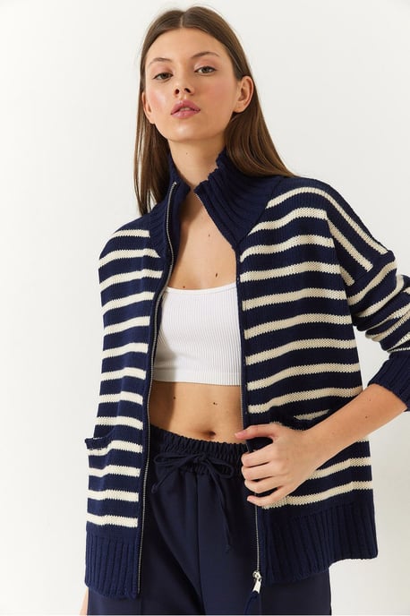 Gestreifter Strick-Cardigan mit Reißverschluss und Taschen - Image 3