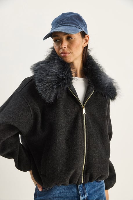Oversized Reißverschlussjacke mit Fellkragen - Image 6