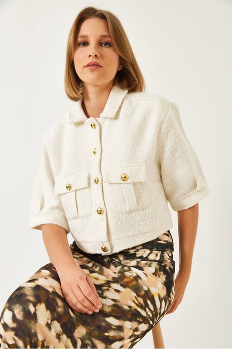 Gekürzte Plüschjacke mit Knöpfen und Hemdkragen - Image 2